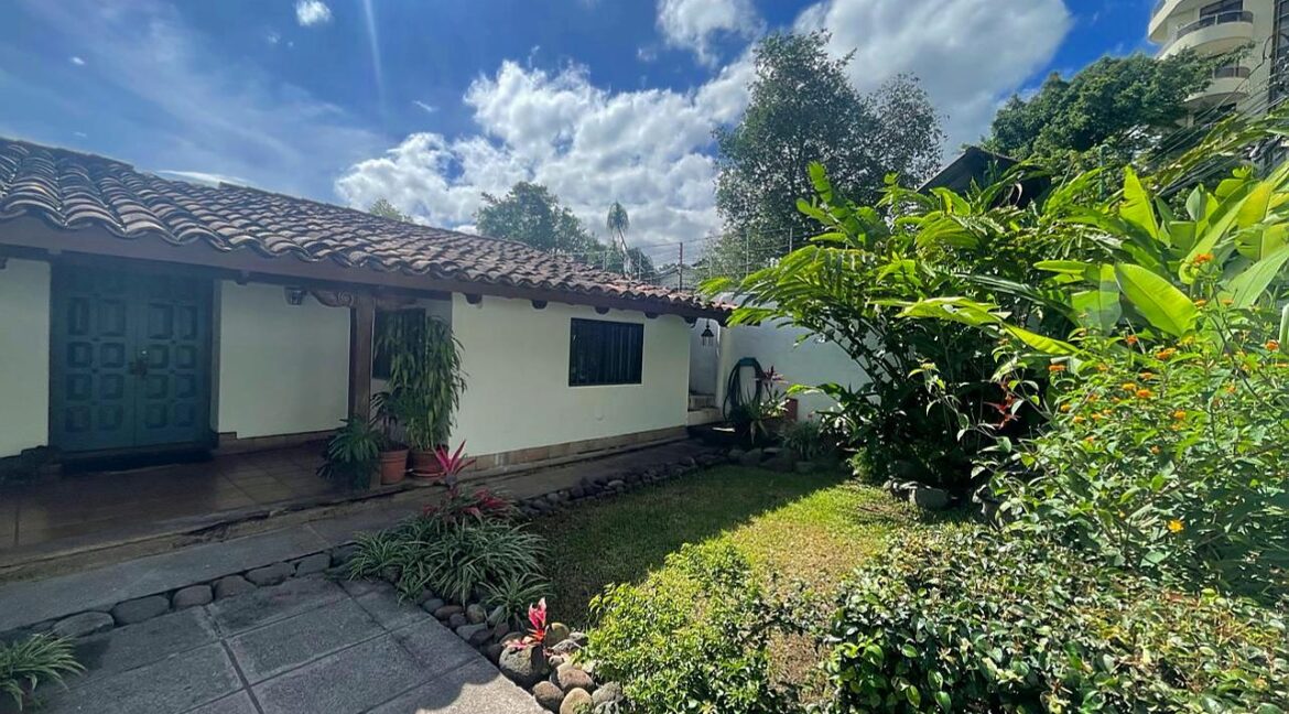 Escazu05