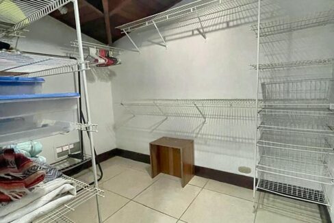 Escazu16