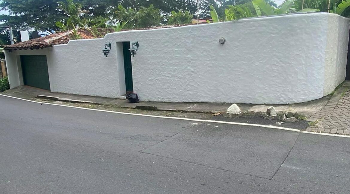 Escazu19